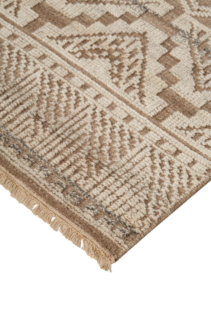 Payton Transitional Diamond Ivory Tan Gray Area Rug (5'6" x 8'6")