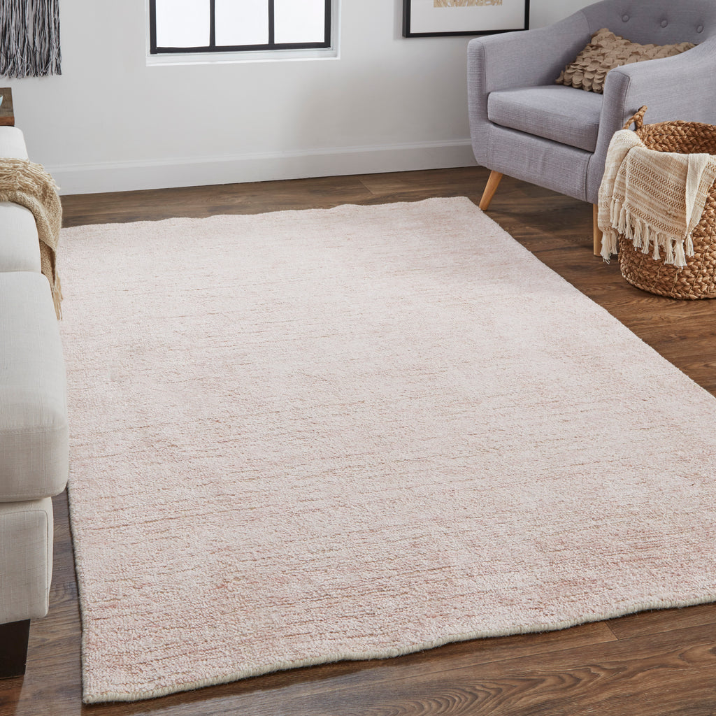 Delino Transitional Solid Pink Ivory Area Rug (3'6" x 5'6")