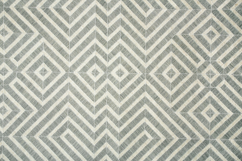 Bermuda II Transitional Geometric Gray Ivory Area Rug (5' x 8')