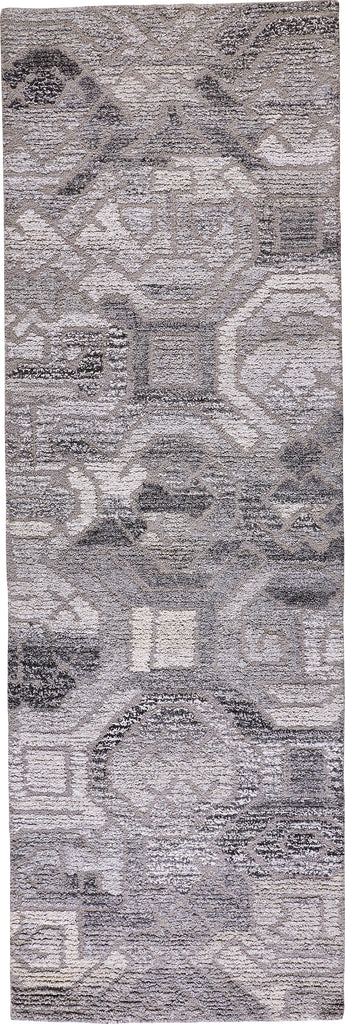 Asher Transitional Distressed Gray Ivory Taupe Area Rug (2'6" x 8')