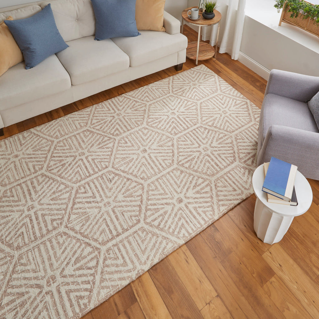 Rhett Transitional Geometric Ivory Taupe Area Rug (5' x 8')