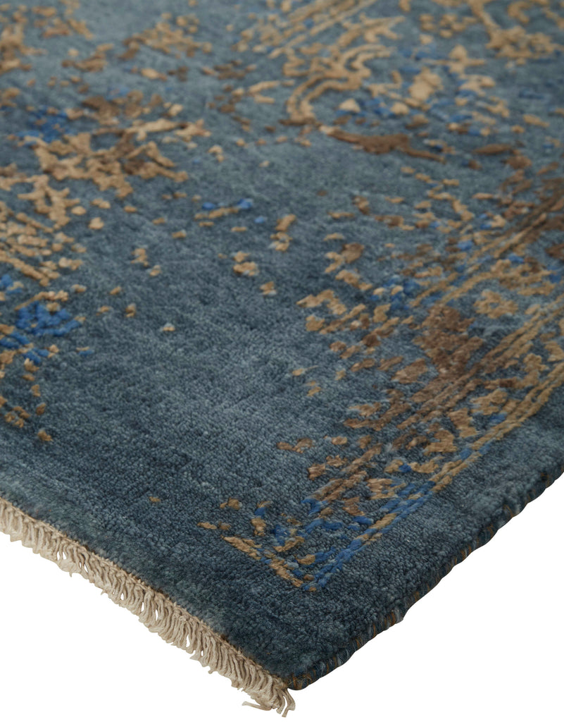 Doshi Transitional Distressed Blue Tan Area Rug (2' x 3')