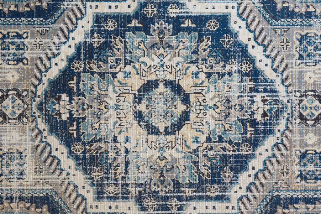 Nolan Transitional Medallion Blue Ivory Area Rug (7'9" x 10'6")