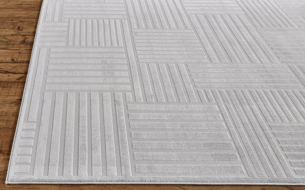 Chilton Transitional Geometric Silver Gray Area Rug (1'8" x 2'10")