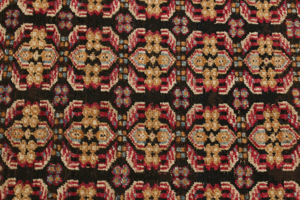 Antique Agra Geometric Beige And Red Wool Floral Rug 10361