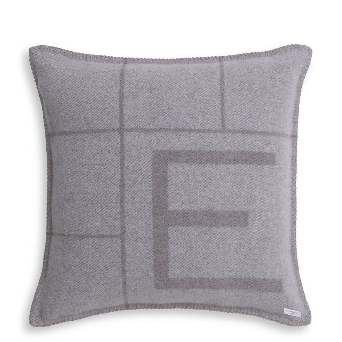 Cushion Rhoda