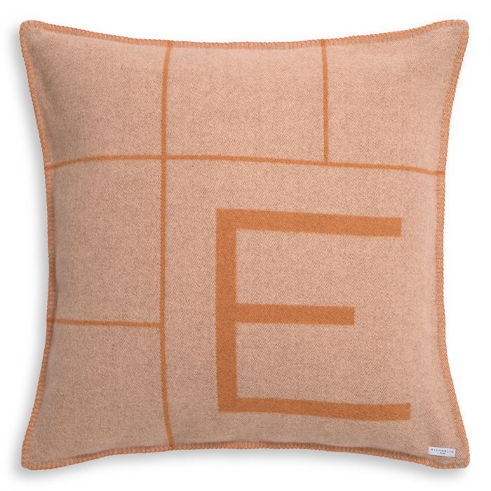 Cushion Rhoda