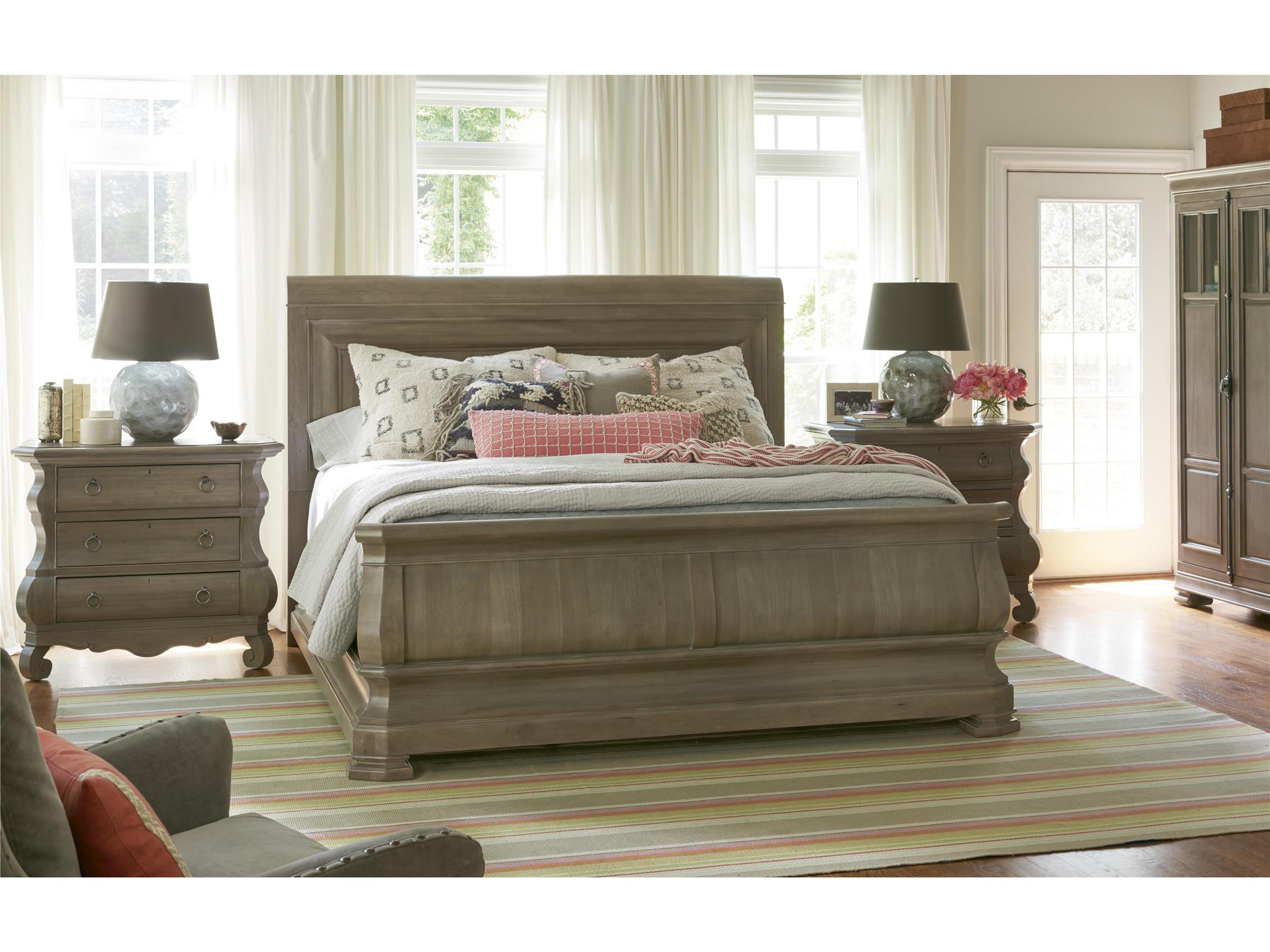 Reprise King Sleigh Bed 1