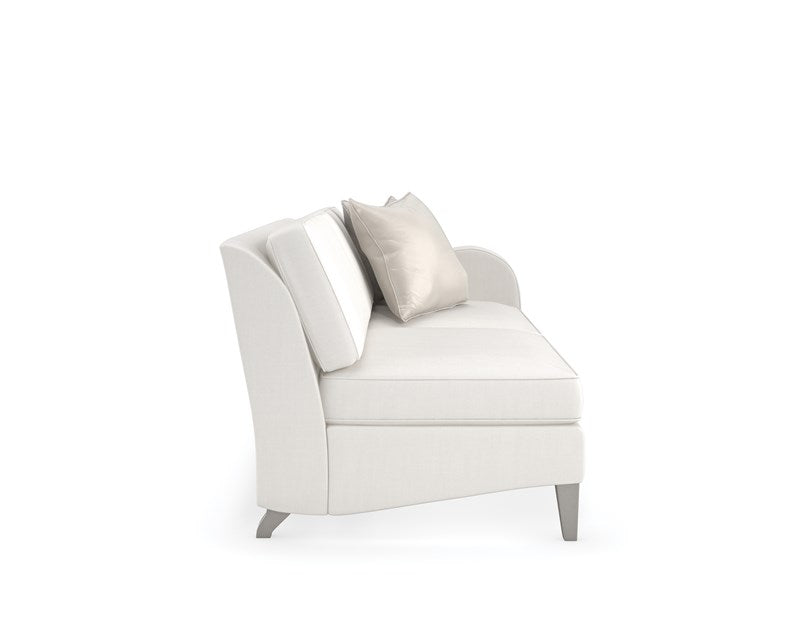 Victoria Raf Loveseat