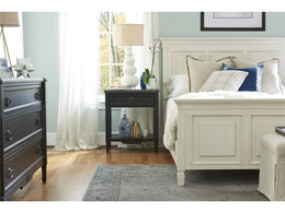 Summer Hill Queen Panel Bed