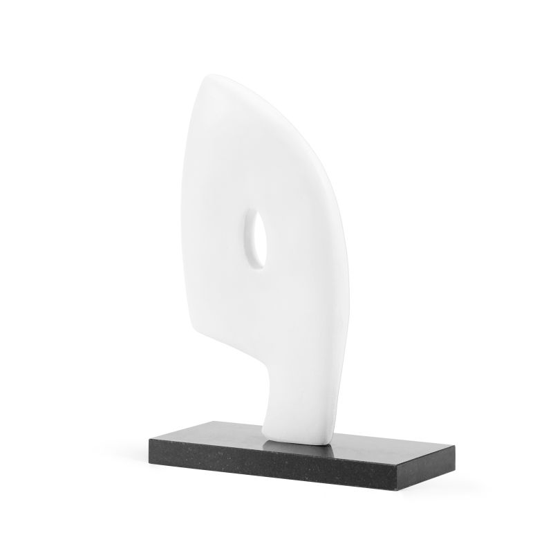 Eckhard Large Statue - Chalk White