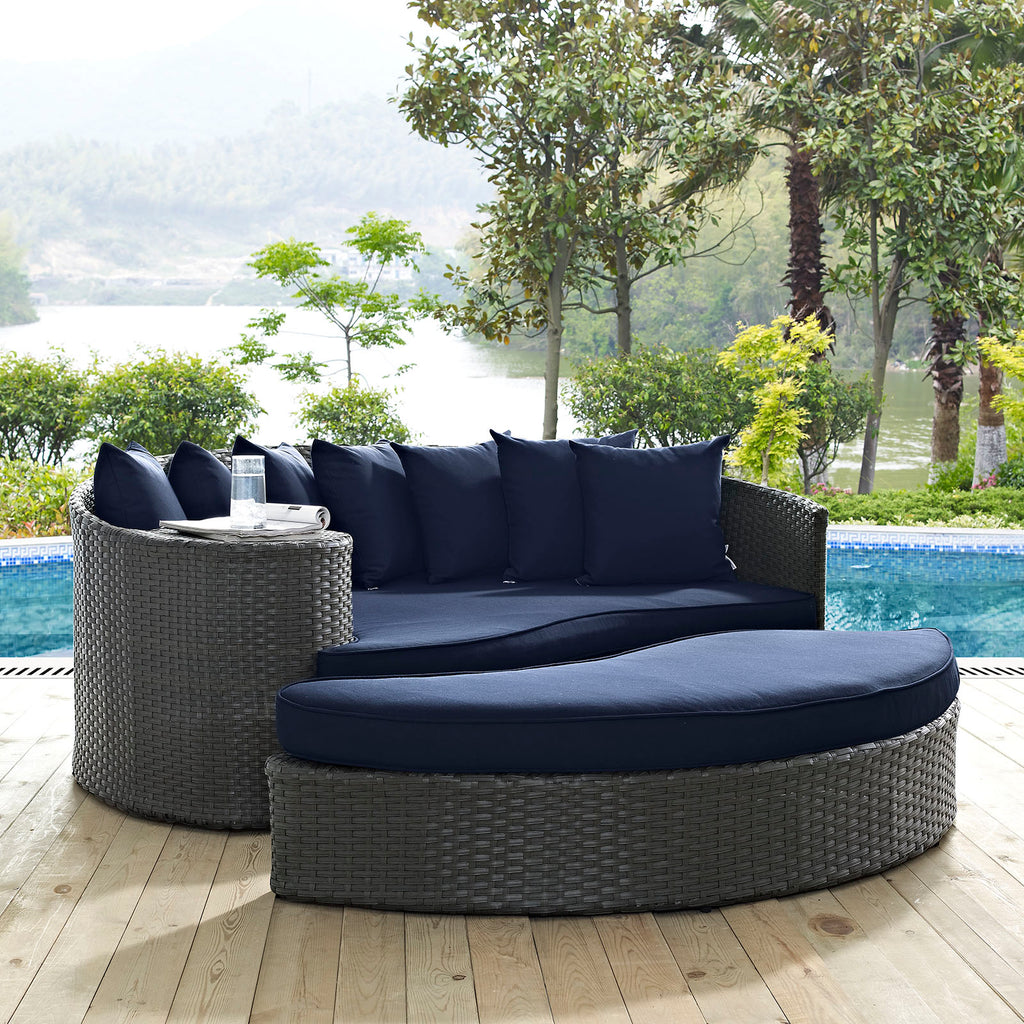 Sojourn Outdoor Patio Sunbrella Daybed in Canvas Navy-2