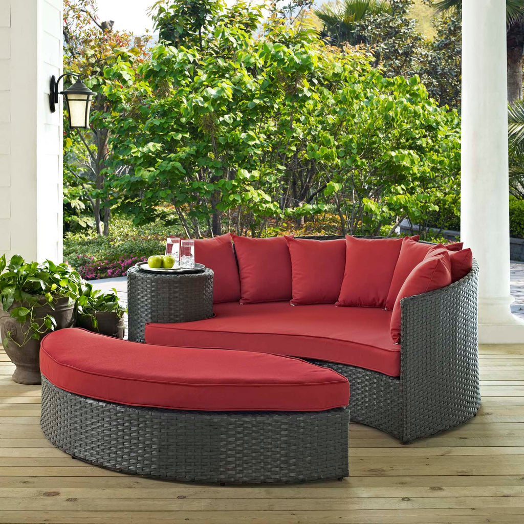 Sojourn Outdoor Patio Sunbrella Daybed in Canvas Red-2