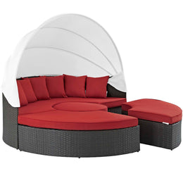 Sojourn Outdoor Patio Sunbrella Daybed in Canvas Red-1