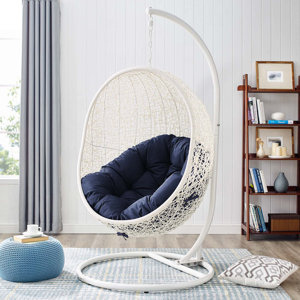 Hide Outdoor Patio Swing Chair With Stand in White Navy