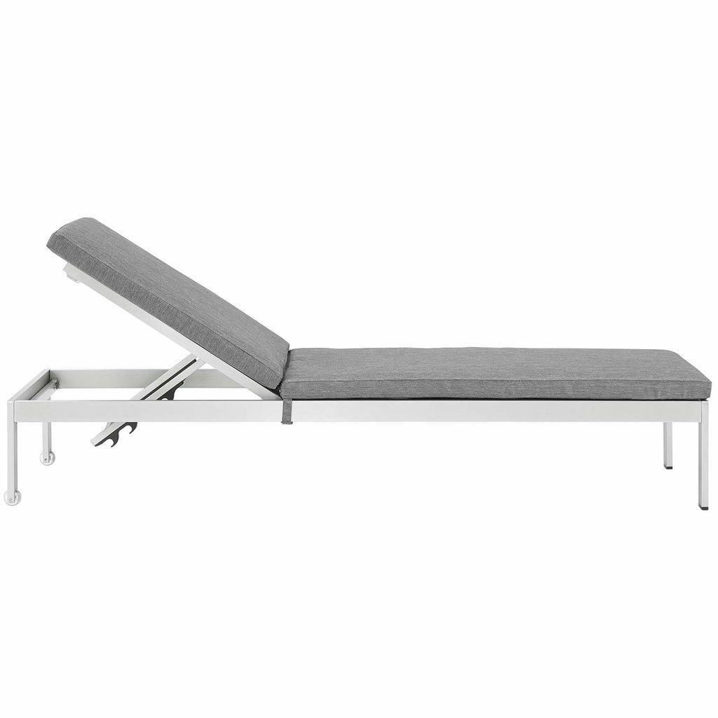 Shore Chaise with Cushions Outdoor Patio Aluminum Set of 2 in Silver Gray