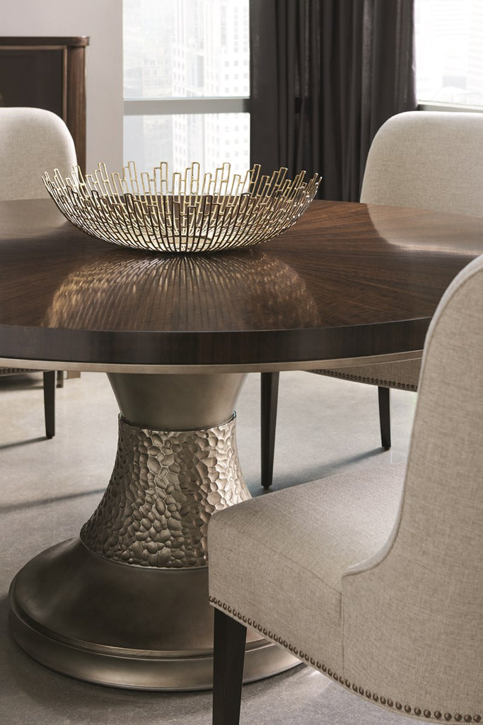 Moderne Dining Table