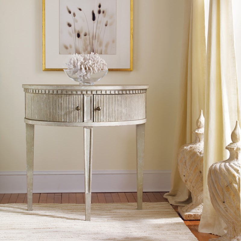 Gustavian Half Round