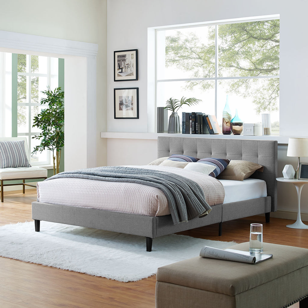 Linnea Queen Fabric Bed in Light Gray