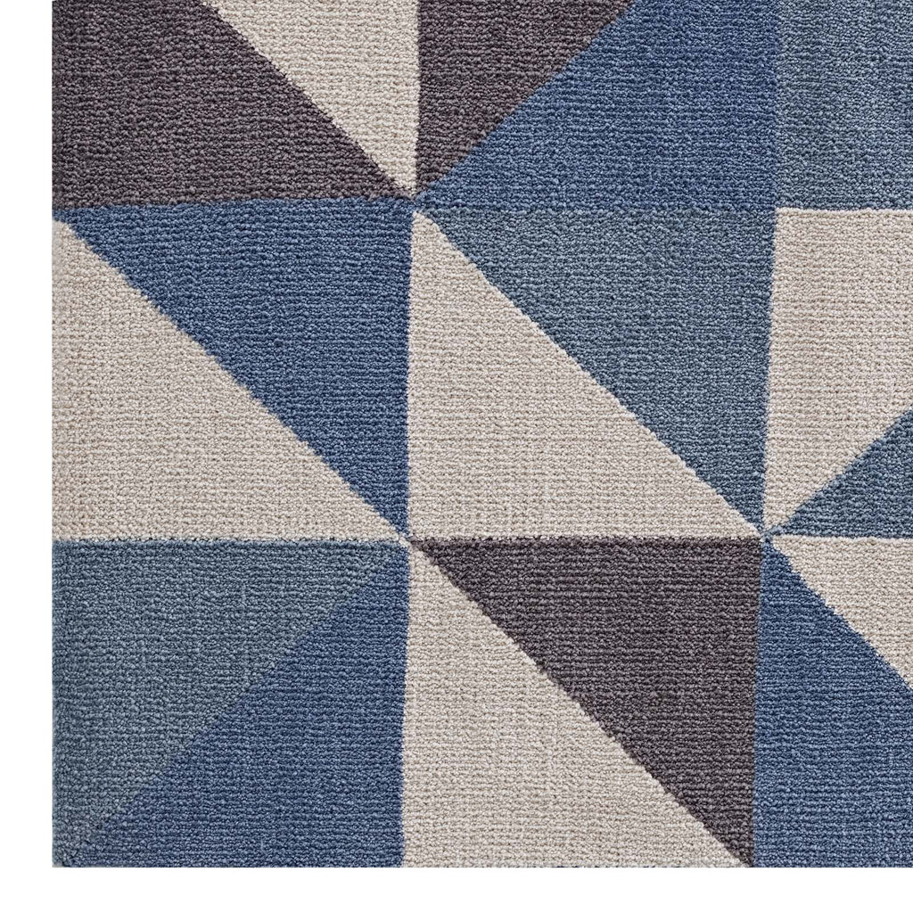 Kahula Geometric Triangle Mosaic 5x8 Area Rug in Blue,White and Gray