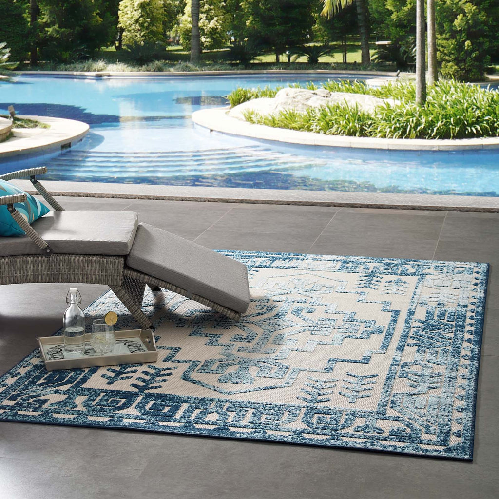 Reflect Nyssa Distressed Geometric Southwestern Aztec 5x8 Indoor/Outdoor Area Rug in Ivory and Blue