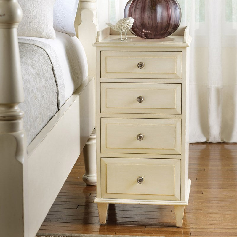 Eagle River Bedside Cabinet