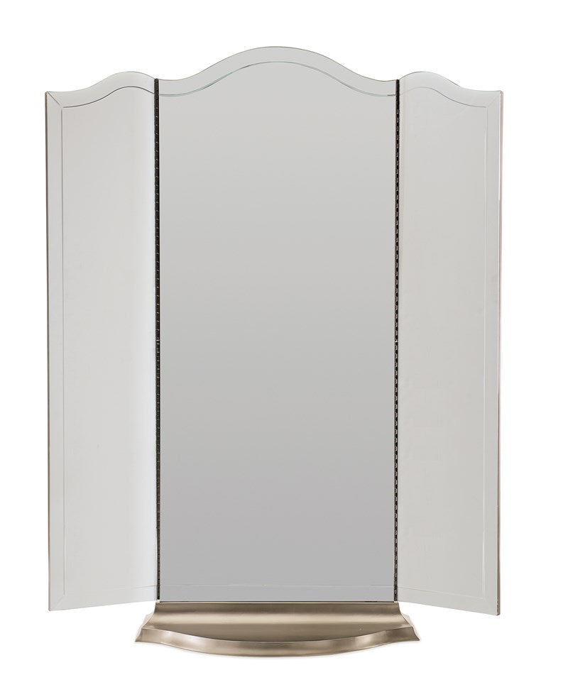 Beauty Queen Wall Mirror